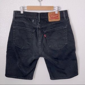 Levi’s faded black 505 dad shorts 30w